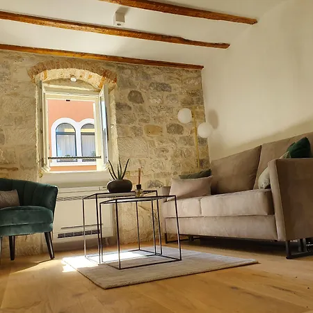 The At Bed & Breakfast Split