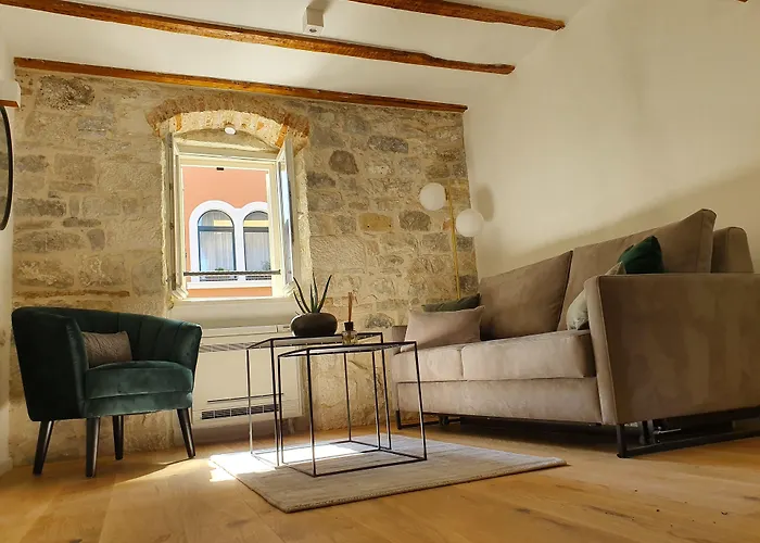 The At Bed & Breakfast Split