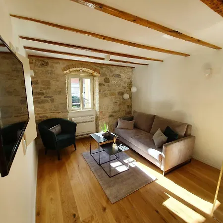 The At Bed & Breakfast 4*