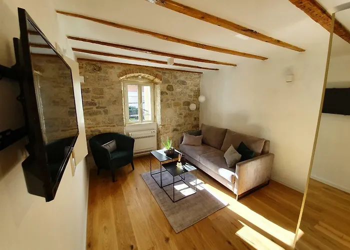 The At Bed & Breakfast 4*